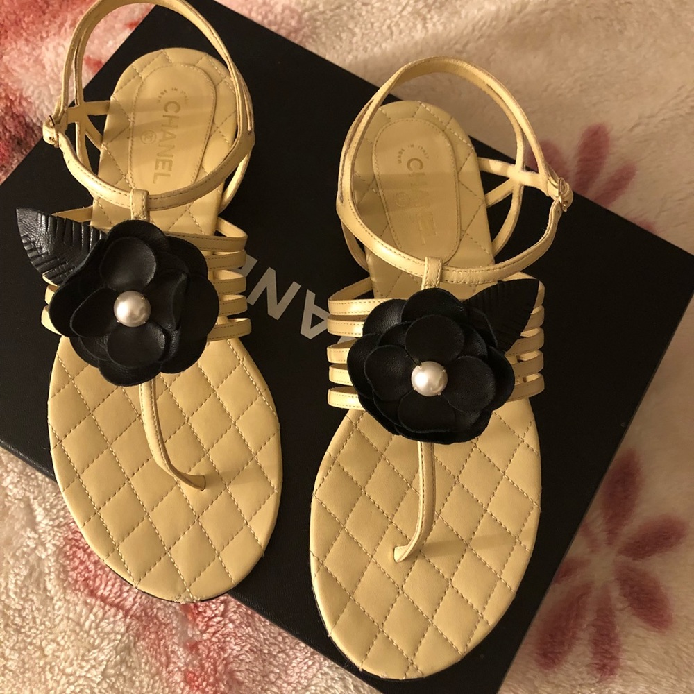 Chanel flat sandals
